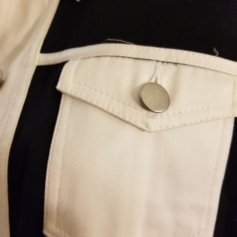 Jacket - Picture 3 of 6
